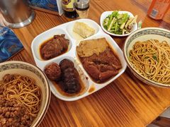 猪皮卷-友琴面馆(东白溪公寓店)