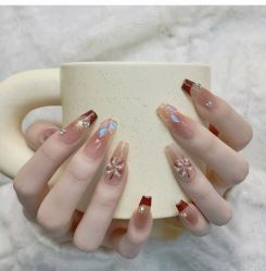 -桃色美甲沙龙