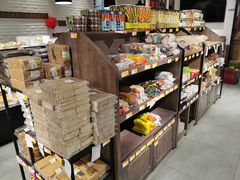 零售区-百年义利(白坊路店)