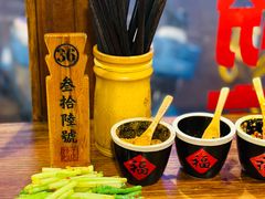 -矮子粉店1985·长沙米粉(湘春路店)