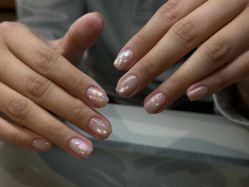 -H12 STAR日式美甲美睫专门店