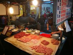 -六合夜市