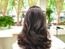 -CARR SALON