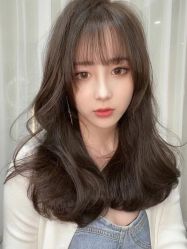 -首脑美发沙龙