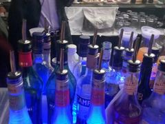 -SPACE(欢乐颂购物中心店)
