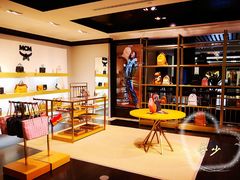 -DFS旗下T广场(新加坡店)