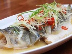 蒸鱼-鸿渡渔庄·特色鸭咀鱼