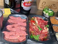 -马路牙子烧烤音乐酒馆(望京店)
