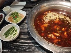 -老船舫·现做活鲜鱼馆(东郊记忆店)