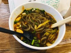 -南门金峰辣子鸡·玩串串(昌发展万科广场店)