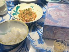 -川流不息·地道川菜·小龙虾(新松江路店)