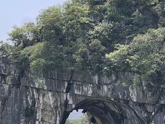 -桂林漓江大瀑布饭店