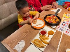 -必胜客(WOW中央公园店)