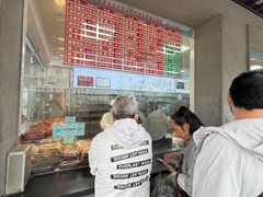 -陆稿荐观前街店