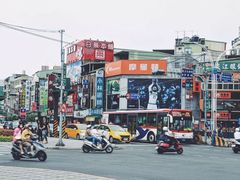 -诚品(信义店)