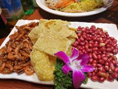 -老滇山寨•云南特色菜•地方菜•民族风情歌舞表演(金碧店)