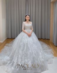 -南京宝娜嫁衣婚纱礼服馆(中央路店)