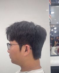 -豪帅男士理容馆