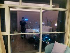 -广州天河体育中心美居酒店