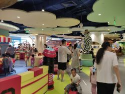 -MELAND CLUB亲子乐园•派对(虹桥万象城店)