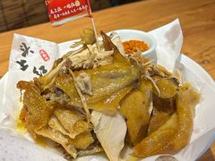 -头上红煨盐鸡乡村食府