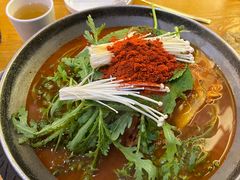 土豆排骨火锅（辣）-喇喇排骨火锅·传统韩式脊骨汤(望京西园总店)