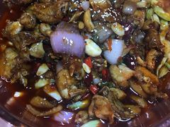 -虾弄弄海派小龙虾·牛羊蝎子火锅