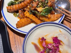 -云阿蛮云南生烫牛肉米线(奉贤路店)