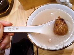 例汤-狮头牌卤味研究所·卤味饭(花城汇南区店)