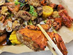 -老东镇啤酒屋海鲜加工·蒸汽海鲜·海鲜烧烤(台东店)