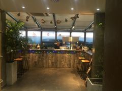 -HIGH FIVE哈福手工汉堡(桂林路店)