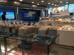 面包甜点陈列柜-BreadTalk面包新语(长寿路地铁站店)