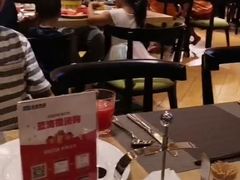 大堂-齐河孔雀王温泉酒店·金孔雀自助百汇