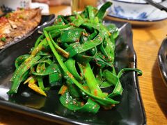 -悦华一品炒鸡(春风店)