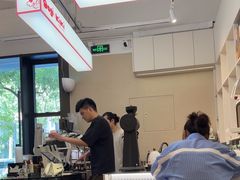 -Dogi&kiki Coffee(中心商务大厦店)