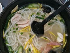 -桥香园过桥米线(国贸店)
