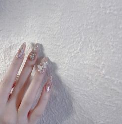 -ZX·美睫设计师汇聚店