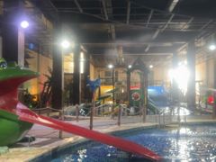 -泉城欧乐堡戏水湾艺术养生温泉