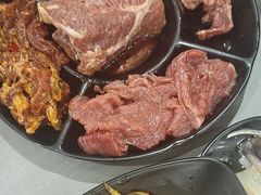 -啊美丽炭火烤肉(滑翔一店)