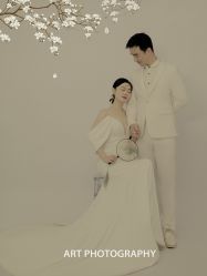 -纪梵希旅拍婚纱摄影(大连总店)