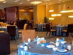 -西安绿地假日酒店·丽宝轩中餐厅