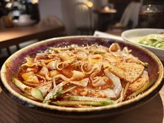 -纳鲁孜·新疆特色餐厅(上海悦荟广场店)