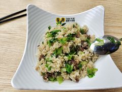 香茅牛肉炒饭-探越越南牛肉粉(江南西分店)