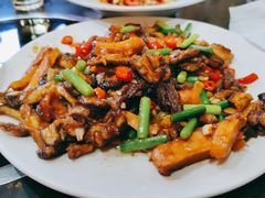 -王村姑老土炕莜面村(张北店)