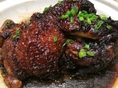 -老码头黑皮肘子锅包肉(赣水路店)