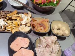 -楠小云·云南鲜菌·鲜牛自助火锅(九眼桥店)