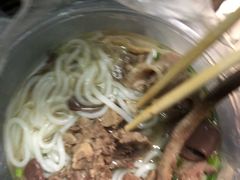 -老味道遵义虾子羊肉粉(兴关路店)