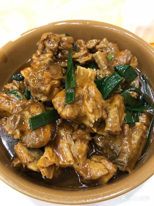 壹厨饭店(诗书路店)大蒜炆青头鸭图片 - 第1张