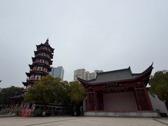 -绳金塔