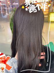 -川和潮人